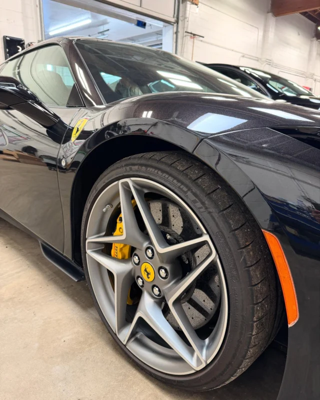 Happy Friday! Feels like spring when summer cars start rolling through the shop!
